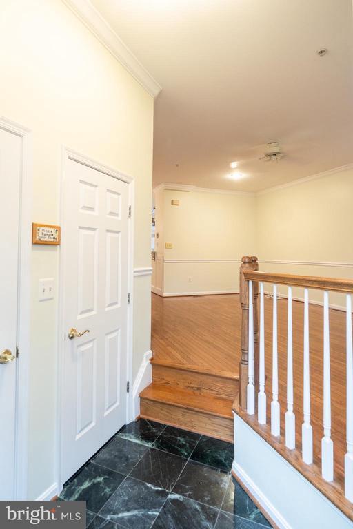 Foto del edificio - 719 N Vermont St