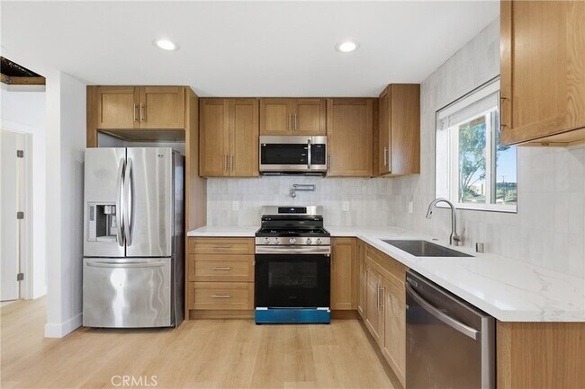 Foto del edificio - 1206 Kornblum Ave.