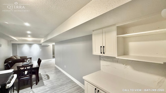 Building Photo - 3881 Brinwood Gate