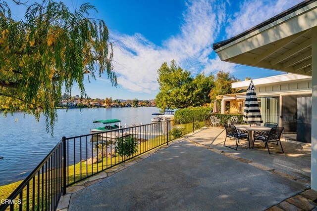 Foto del edificio - 32246 Oakshore Dr