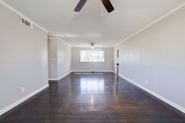 Foto del edificio - Gorgeous Midtown 3 Bedroom Remodel!