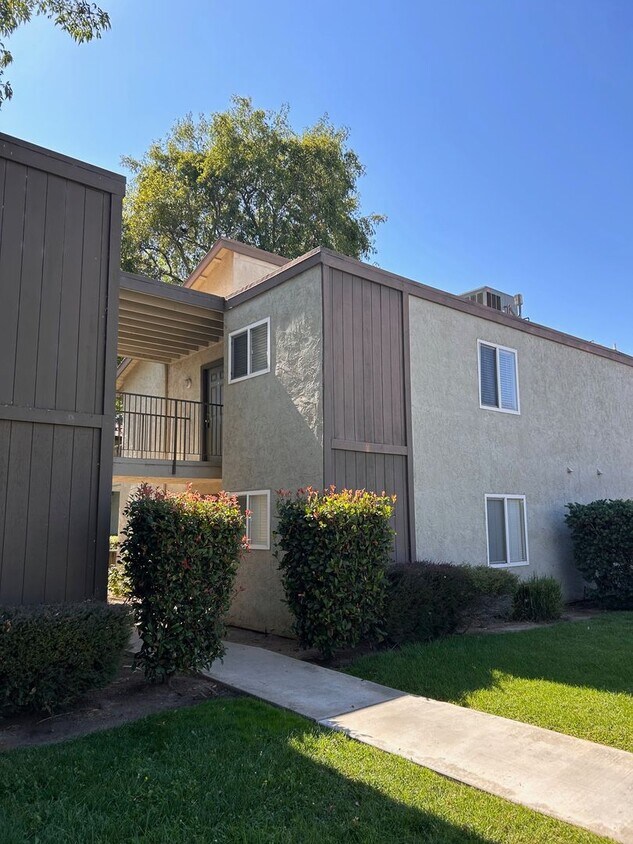 Primary Photo - Cute remodeled 2bd/1bath with modern upgra...