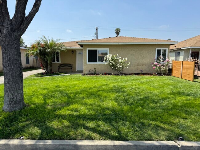 Front of House From Street Parking - 4717 Garrick Ave