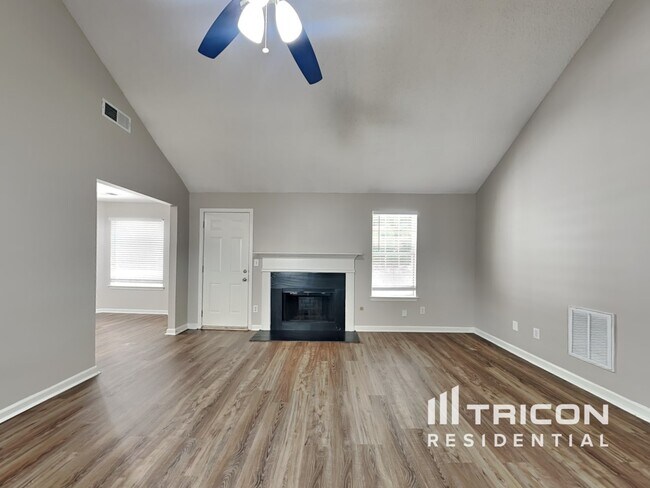 Foto del edificio - 3480 Cameo Ct