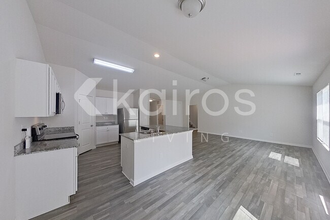 Foto del edificio - 1699 Amberlight Circle