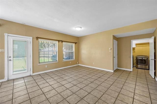 Building Photo - 2738 Claremont Dr