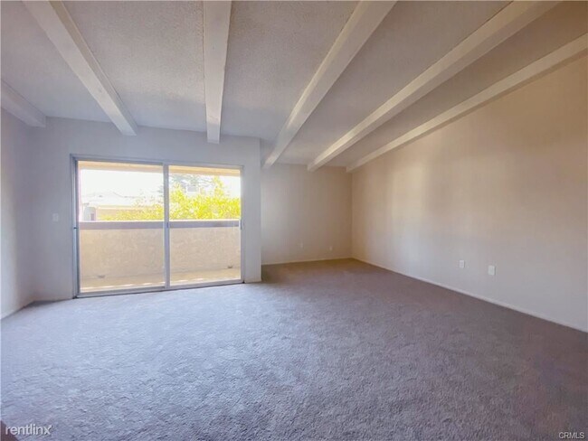 Building Photo - 3 br, 3 bath Condo - 419 Fairview Ave Apt G
