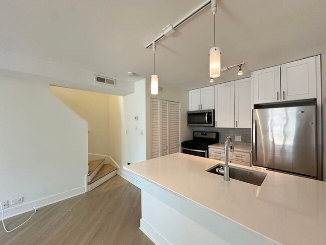 Foto del edificio - 941 W Grace St
