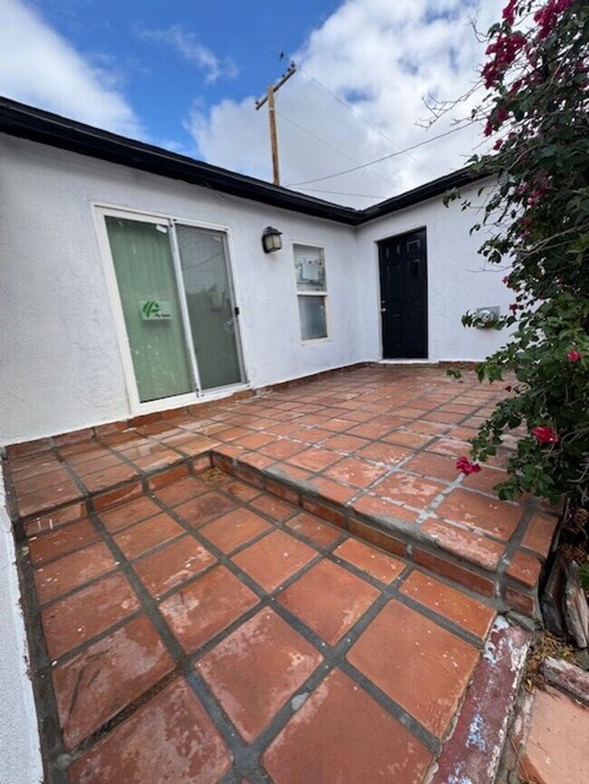 Foto del edificio - DHS6348