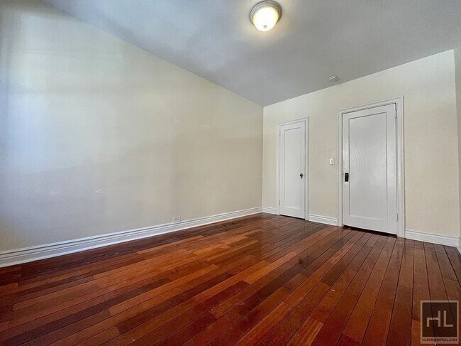 Foto del edificio - West 10th Street