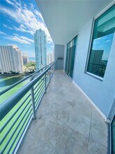 Building Photo - 325 S Biscayne Blvd