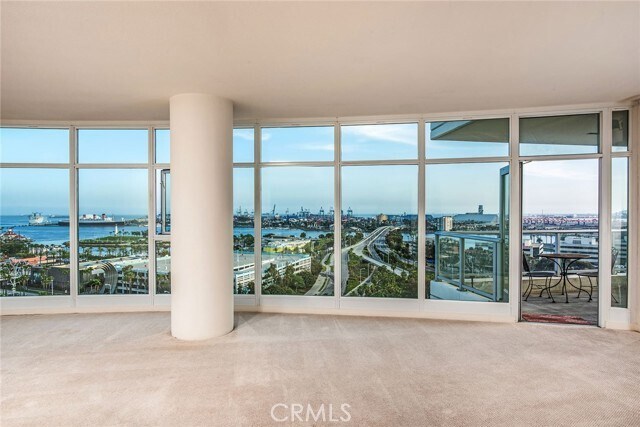 Foto del edificio - 411 W Seaside Way