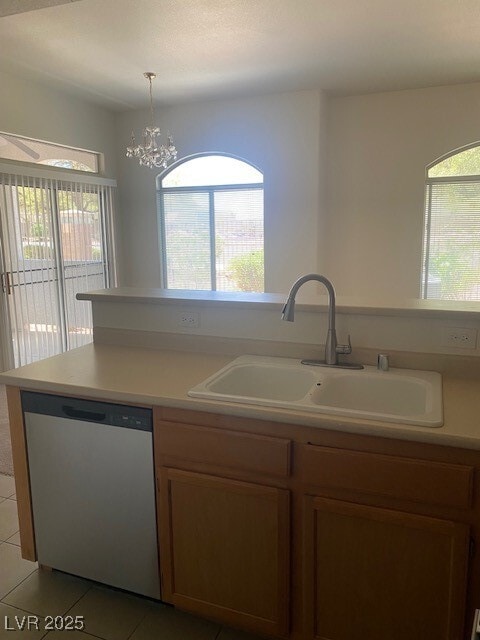 Foto del edificio - 700 Carnegie St