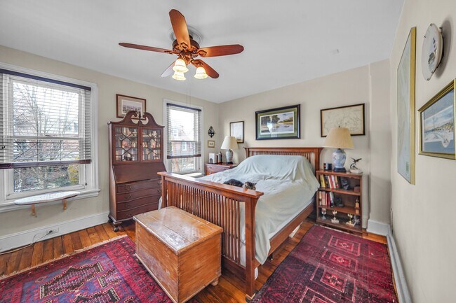 Master Bedroom - 218 W Union St
