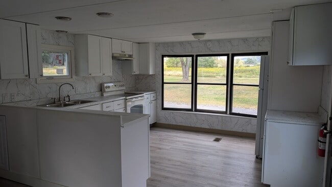 Building Photo - Salladasburg MHP