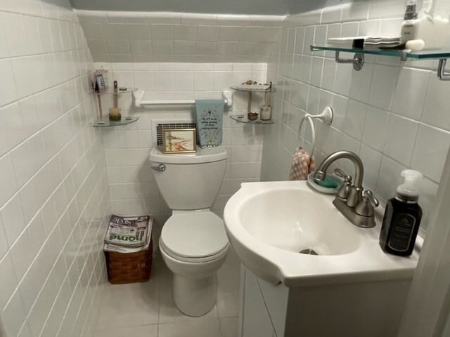 Building Photo - 36 Lovett St