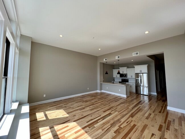 Foto del edificio - 409 Lackawanna Ave