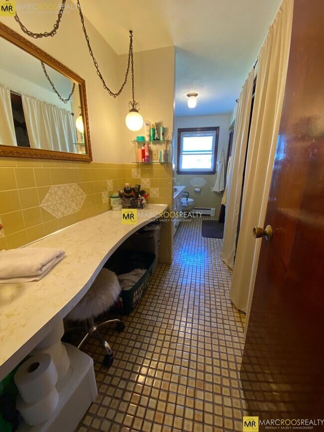 Foto del edificio - 14 Michael Rd