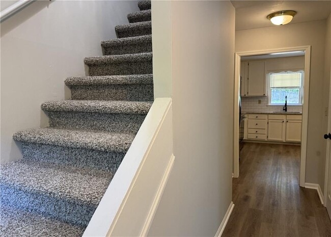 Foto del edificio - 1359 Willowbrook Dr SW