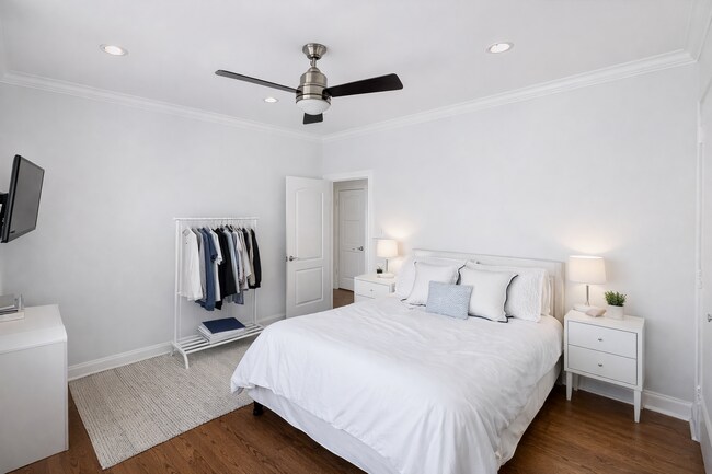 Foto del edificio - 2467 N Clark St