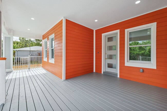 Foto del edificio - 8605 Inwood Dr