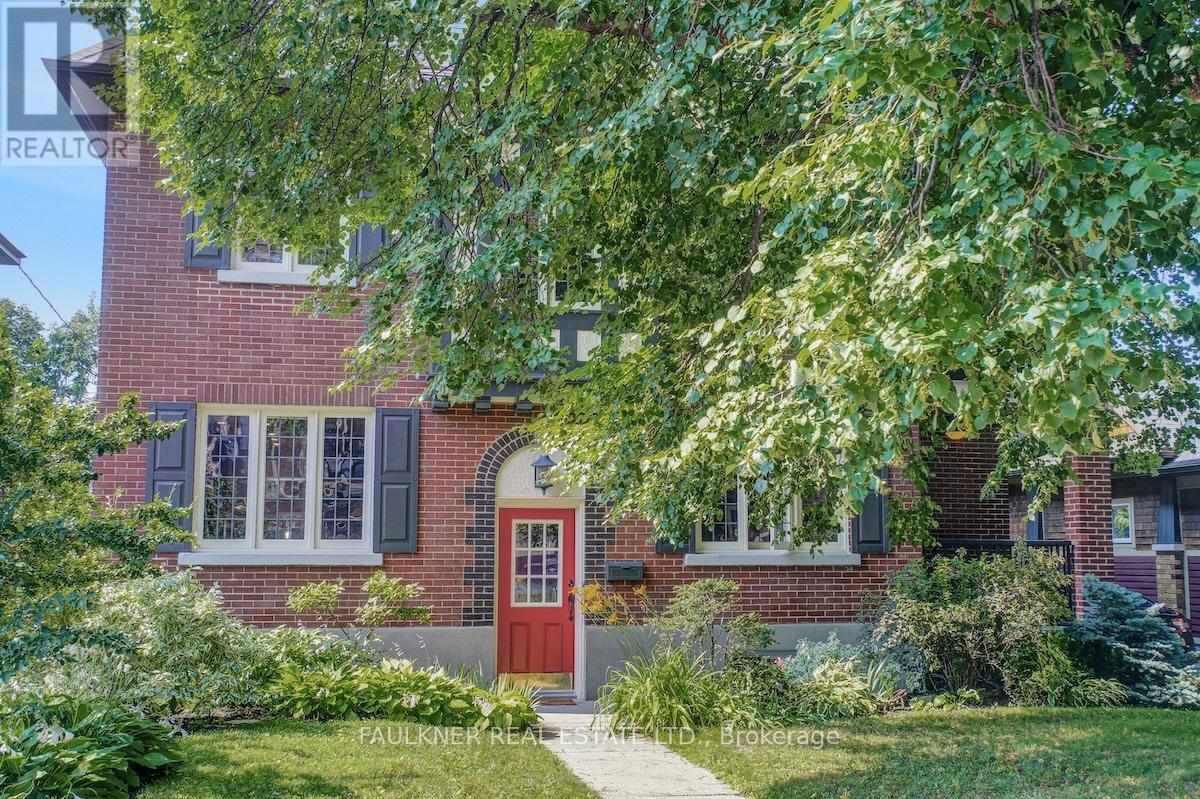 Primary Photo - 217-217 Glebe Ave
