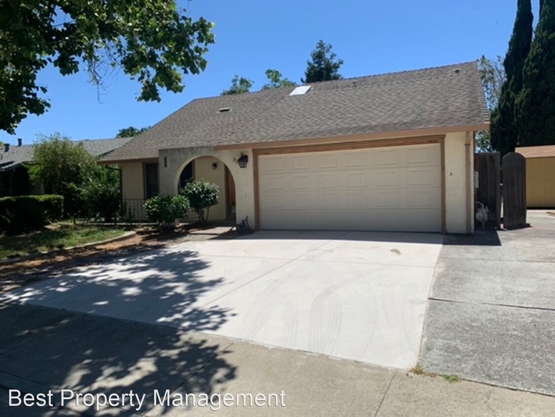 Primary Photo - 4 br, 2 bath House - 31391 San Ardo Court