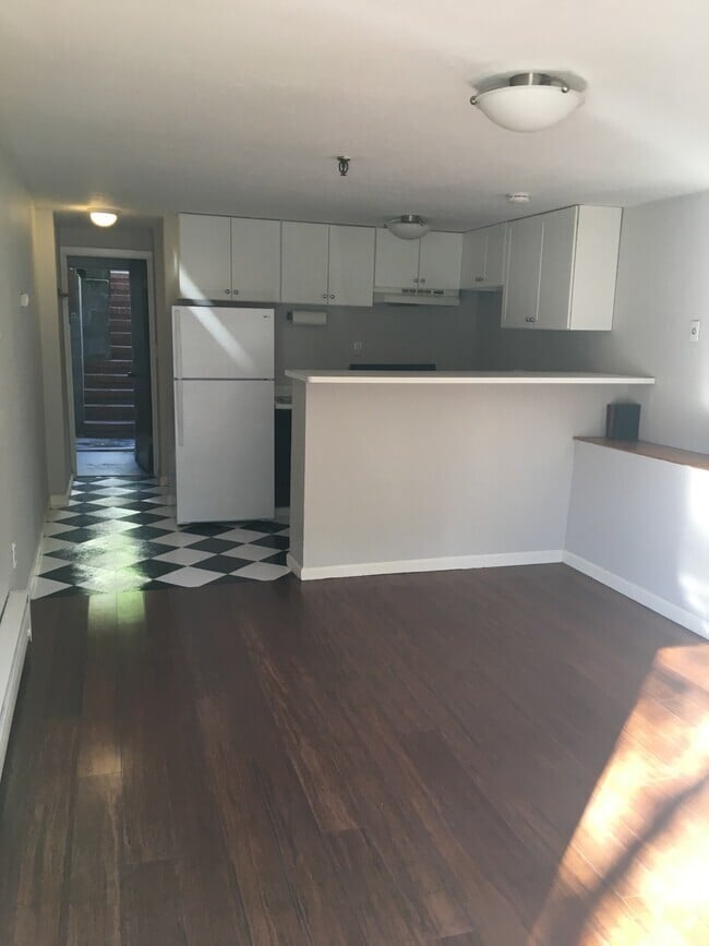 The Amelia Apartments for Rent with a Yard San Francisco, CA 1 Rentals