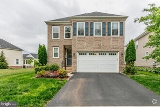 Building Photo - 22800 Bubbling Brook Dr