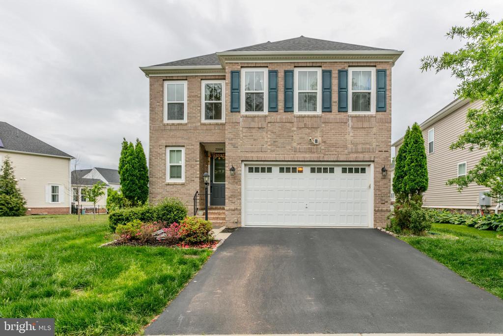 Primary Photo - 22800 Bubbling Brook Dr