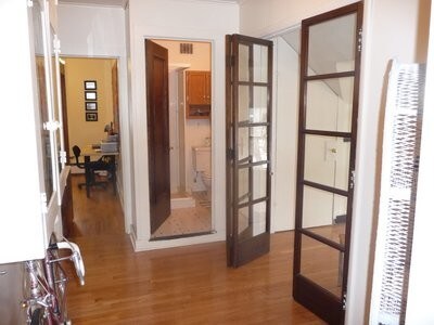 Entrada - 723 W South St