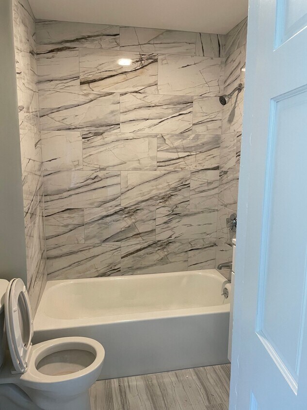 Foto del edificio - 18 Bradbury St