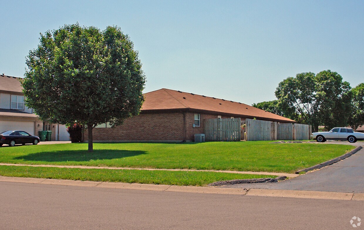Building Photo - 1230-1246 Governours Square Dr