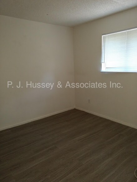 Building Photo - 1029 S Wilson St #6