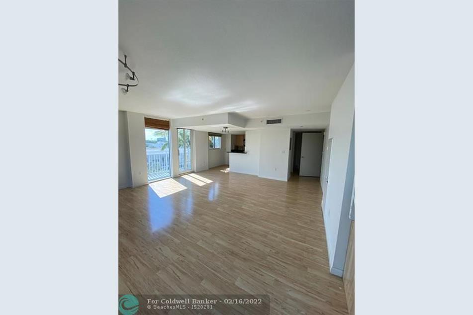 7600 Collins Ave Unit 406, Miami, FL 33141 Condo for Rent in Miami