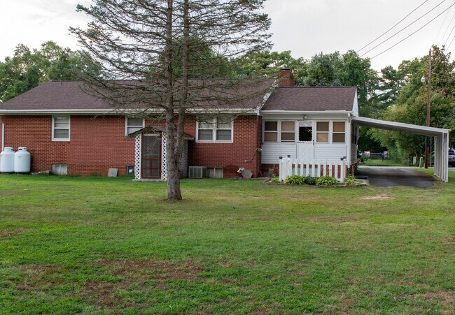 Foto del edificio - 26032 Townfield Dr
