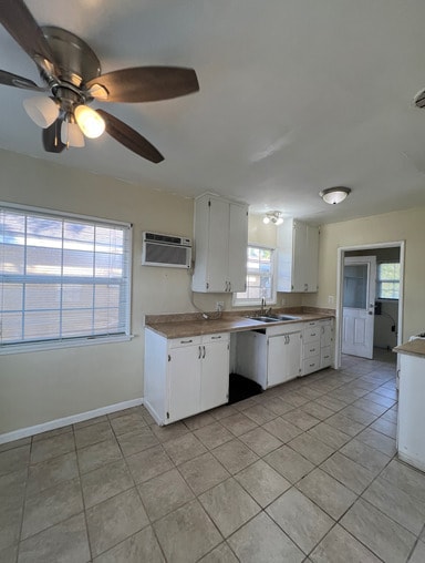 Primary Photo - 1210 Muir Dr
