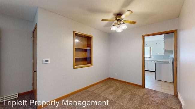 Building Photo - 3 br, 1 bath House - 1318 Wilson Avenue