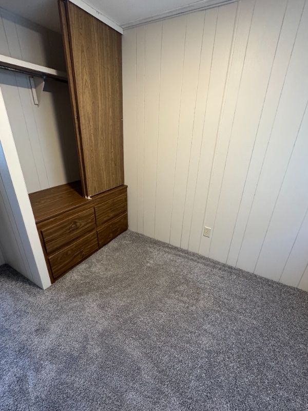 Building Photo - 4664 US-30