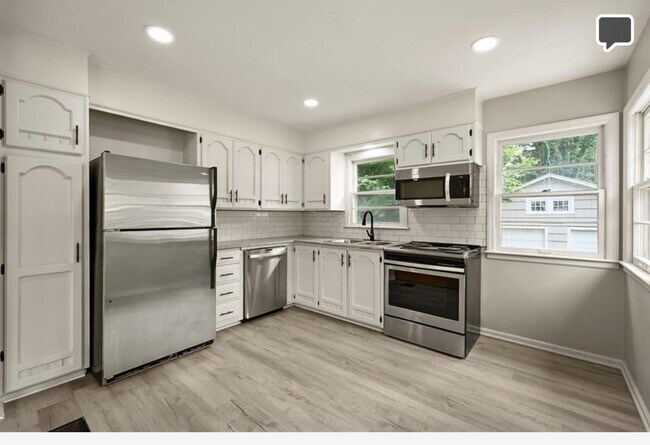 Foto del edificio - 3605 S Norwood Ave