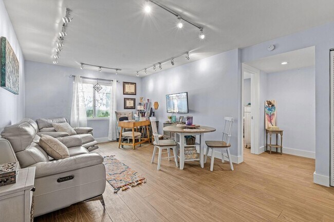 Foto del edificio - 8609 SW 68th Ct