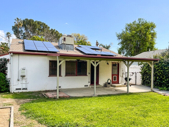 Solar Panels - 6461 Gaviota Ave
