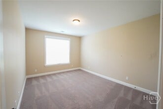 Building Photo - 112 Bellevue Blvd