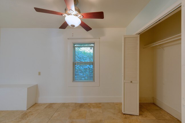 Foto del interior - 9 Nicholl Ave