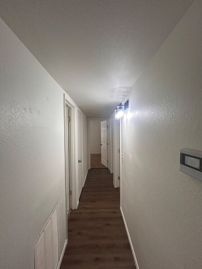 Foto del edificio - 2742 68th St