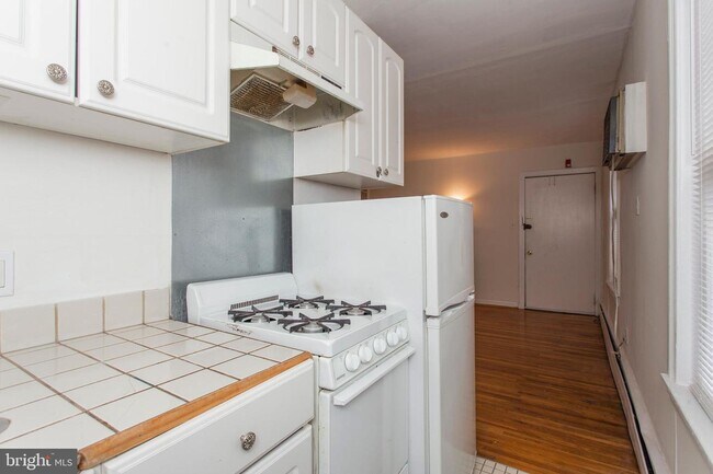 Foto del edificio - 1819 Pine St