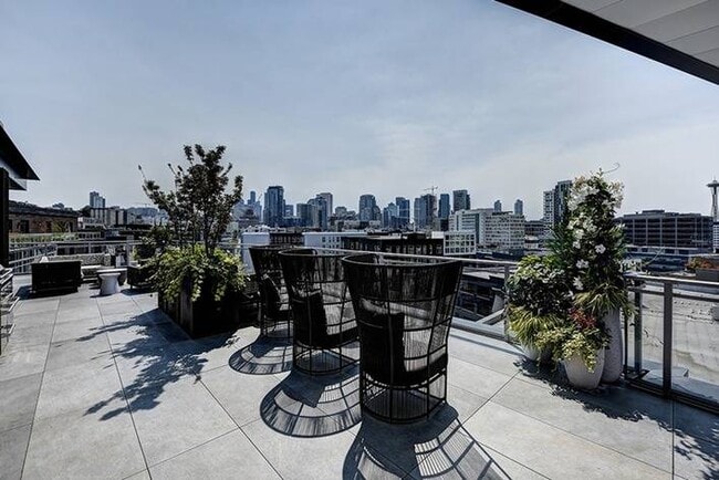East Park Apartments for Rent with High Ceilings - Seattle, WA ... - Top Floor Apartments Seattle