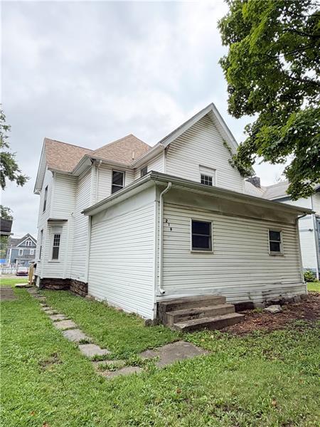 Building Photo - 219 E Wallace Ave