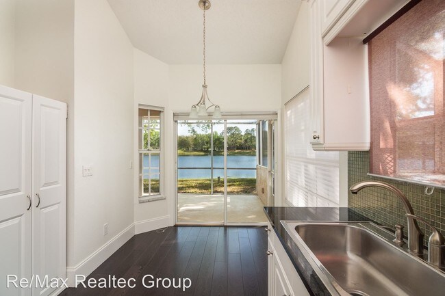 Building Photo - 3 br, 2.5 bath House - 3082 Overlook Place