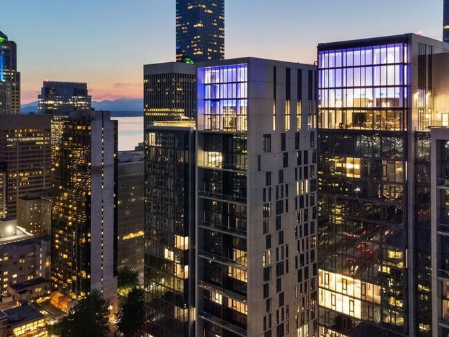 Foto del edificio - 702 Spring St
